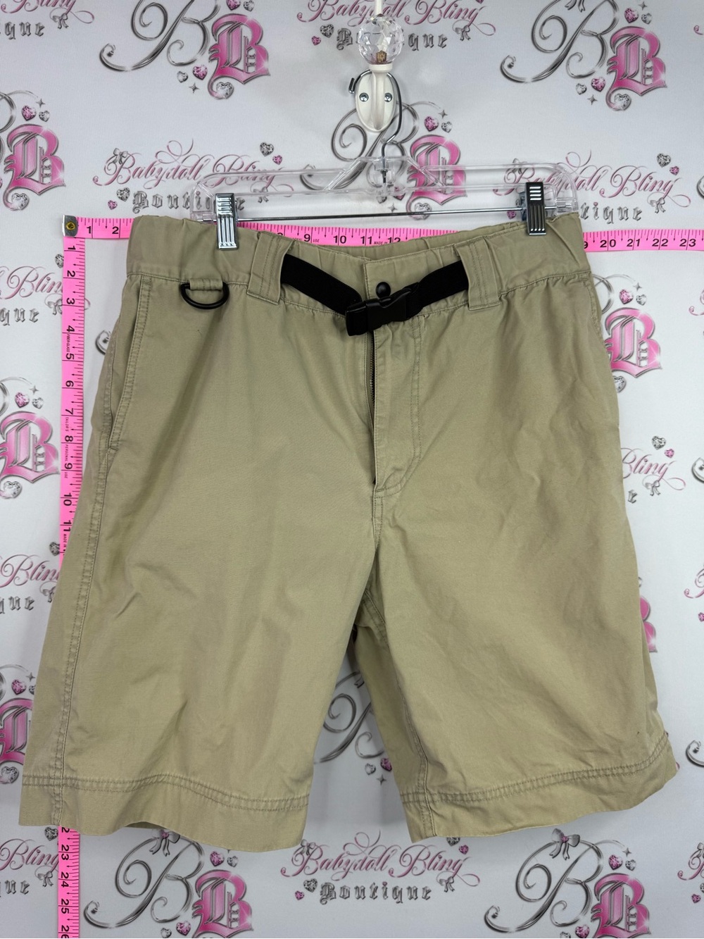 Club Monaco sport vintage Khaki Hybrid Shorts with Black Webbing Belt cargo